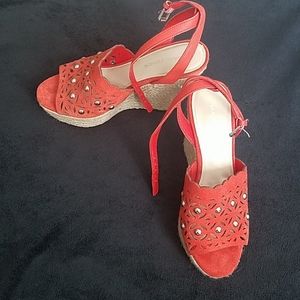 Marc Fisher orange suede wedges sz 5 NWOT